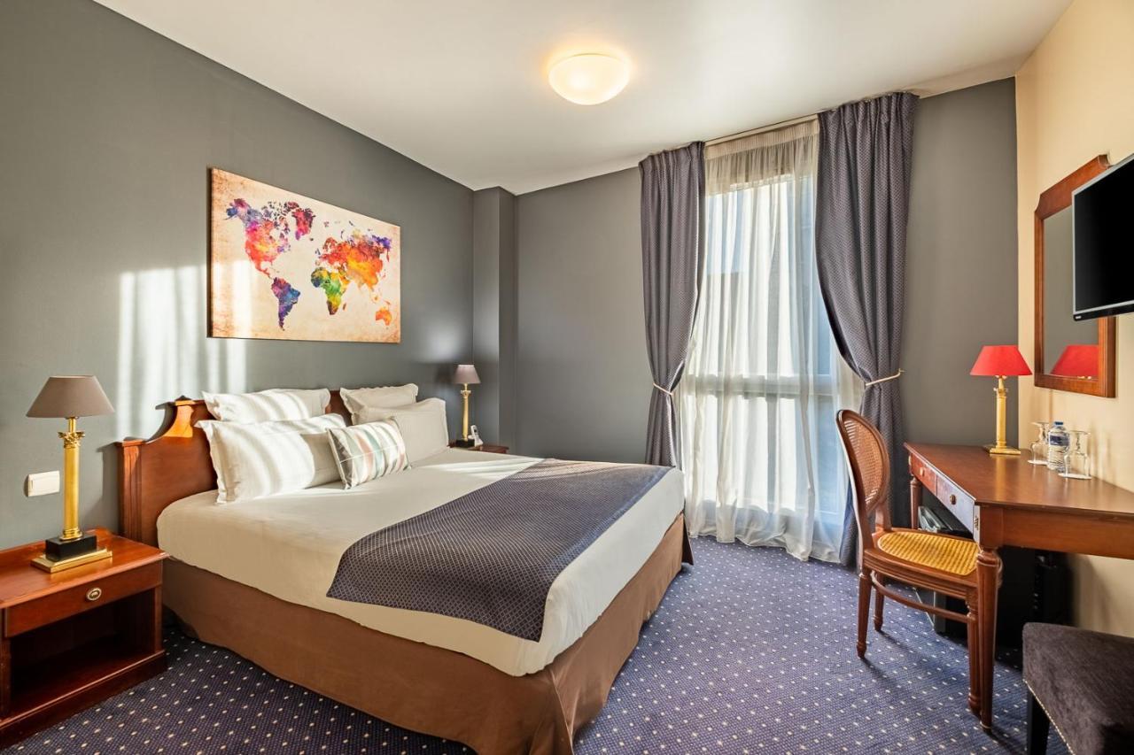 Amiral Hotel Paris Exterior photo