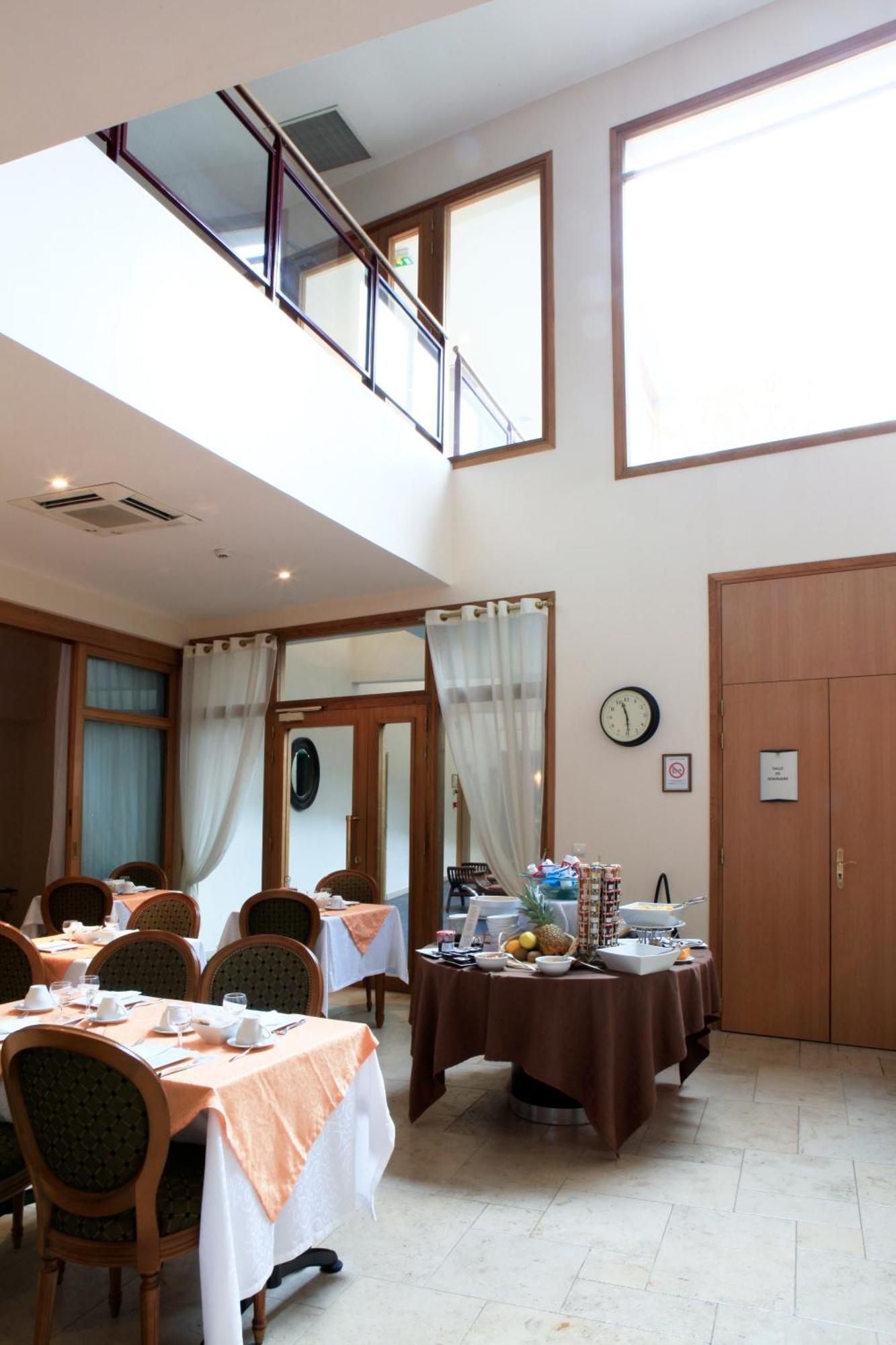 Amiral Hotel Paris Exterior photo
