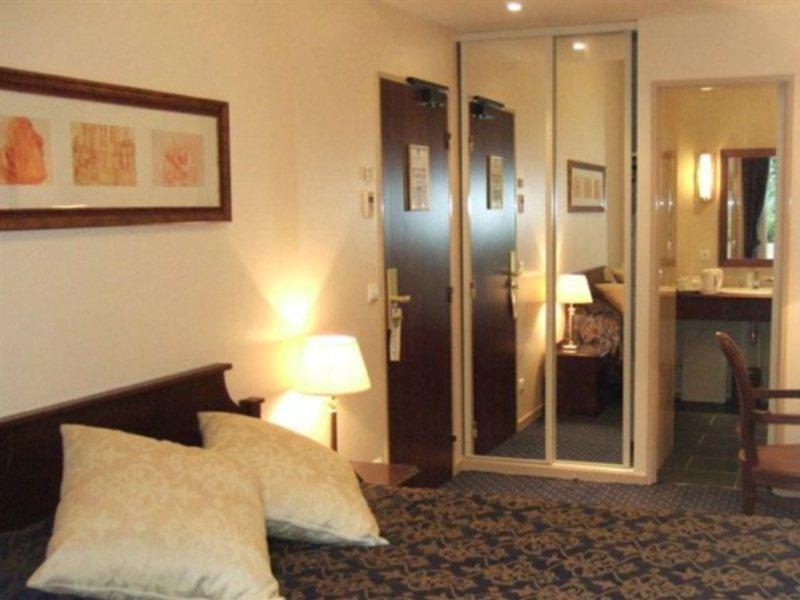 Amiral Hotel Paris Exterior photo
