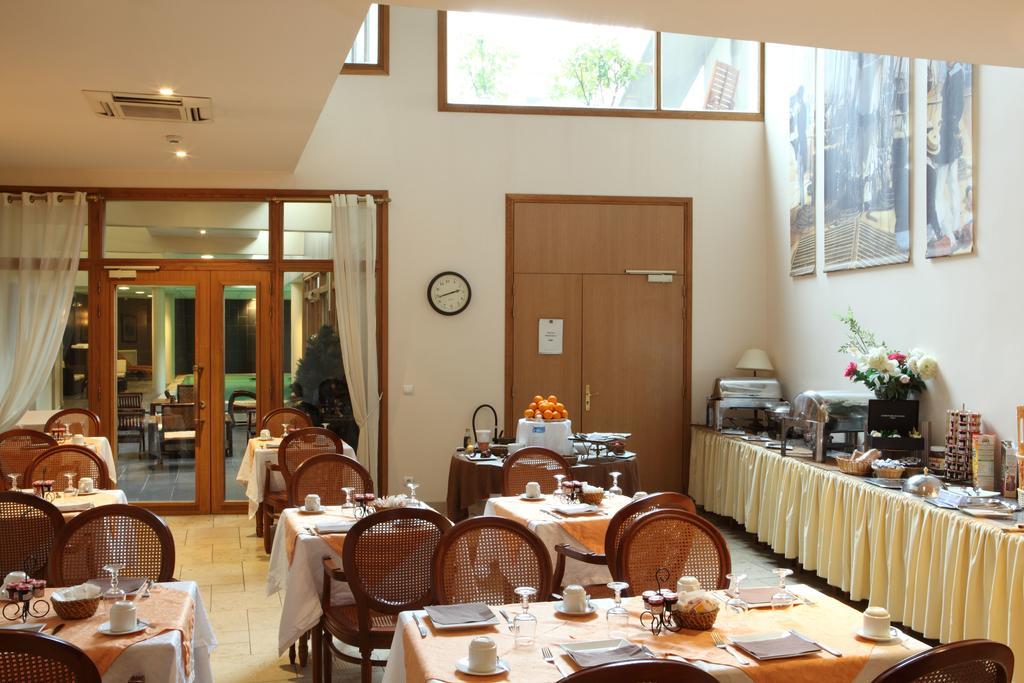 Amiral Hotel Paris Exterior photo