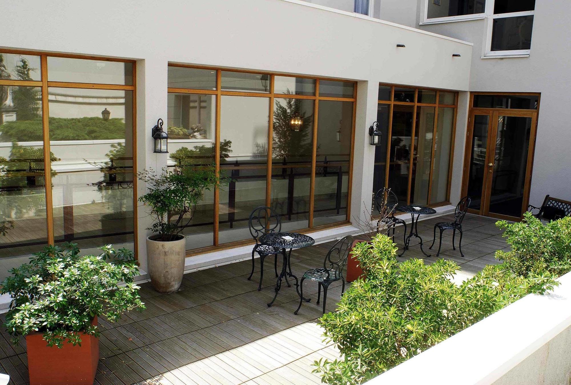 Amiral Hotel Paris Exterior photo
